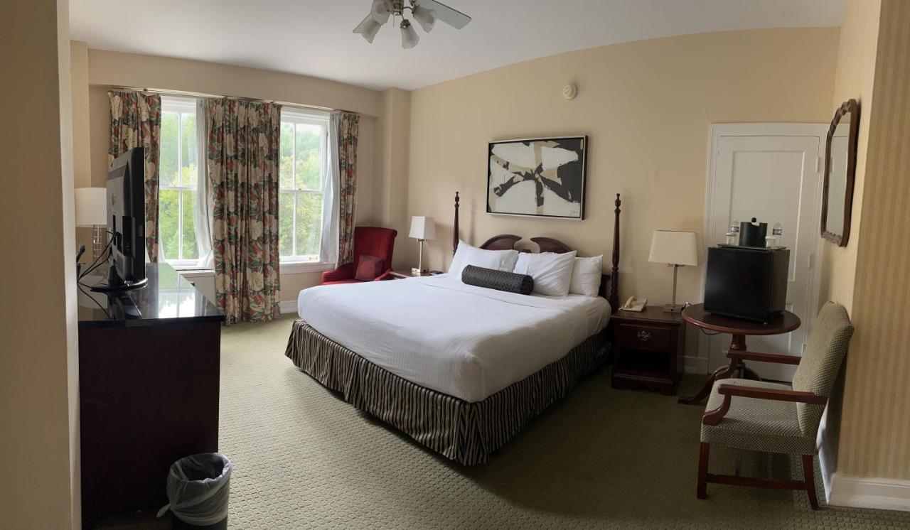 Arlington & Resort Hot Springs
