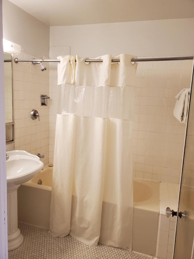 Arlington & Resort