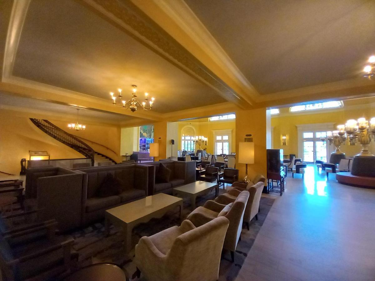 Resort Arlington & 3*