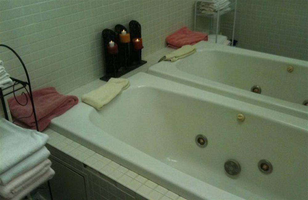The Hotel 3*
