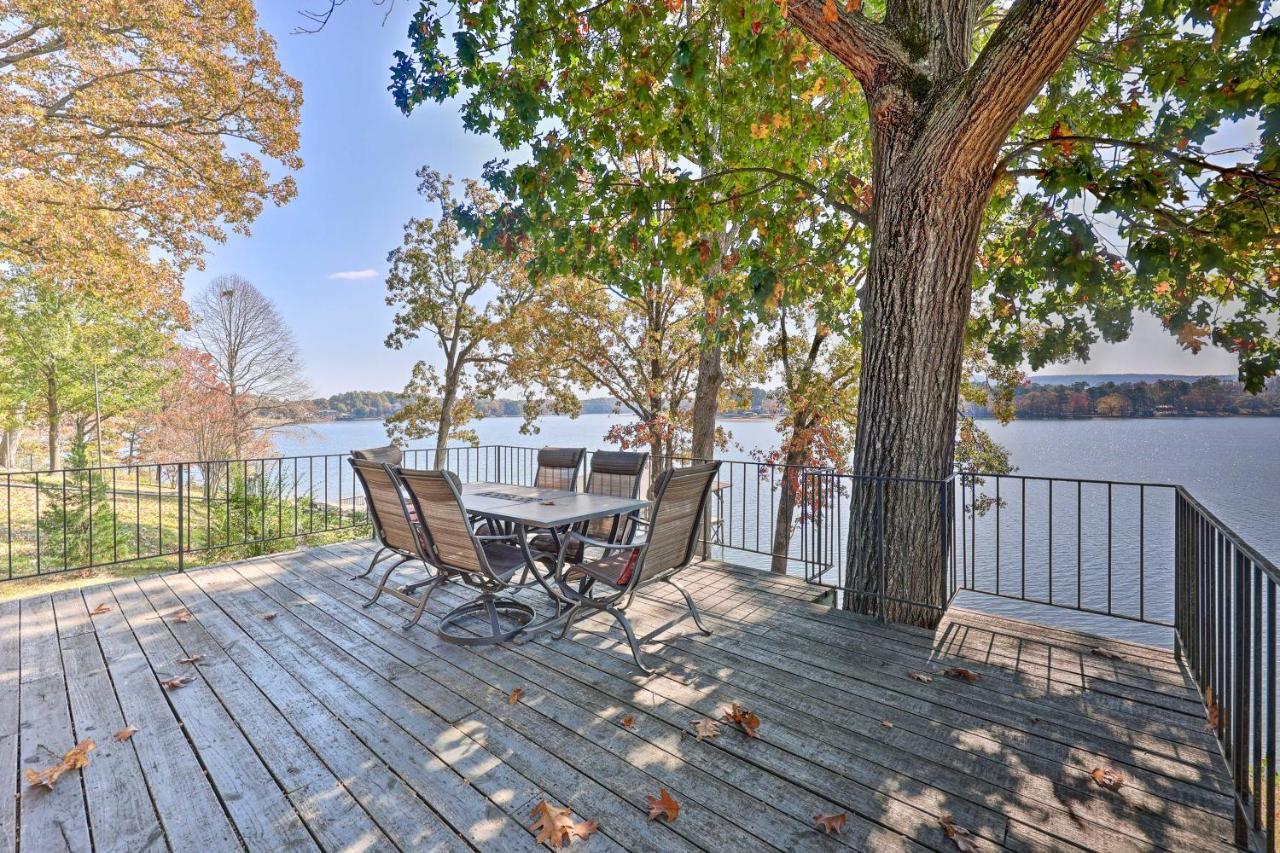 Holiday home Lakefront With Hot Tub And Dock! Hot Springs