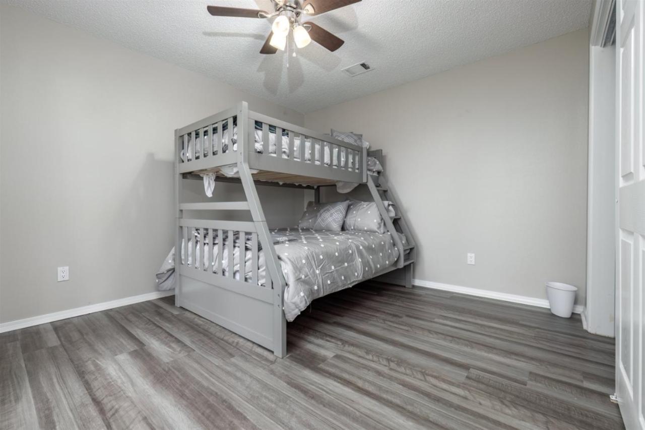 Holiday home 18440 - 14 Guindola Way Hot Springs