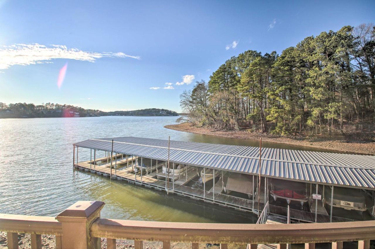 Lakefront With Boat Dock! Apartment *