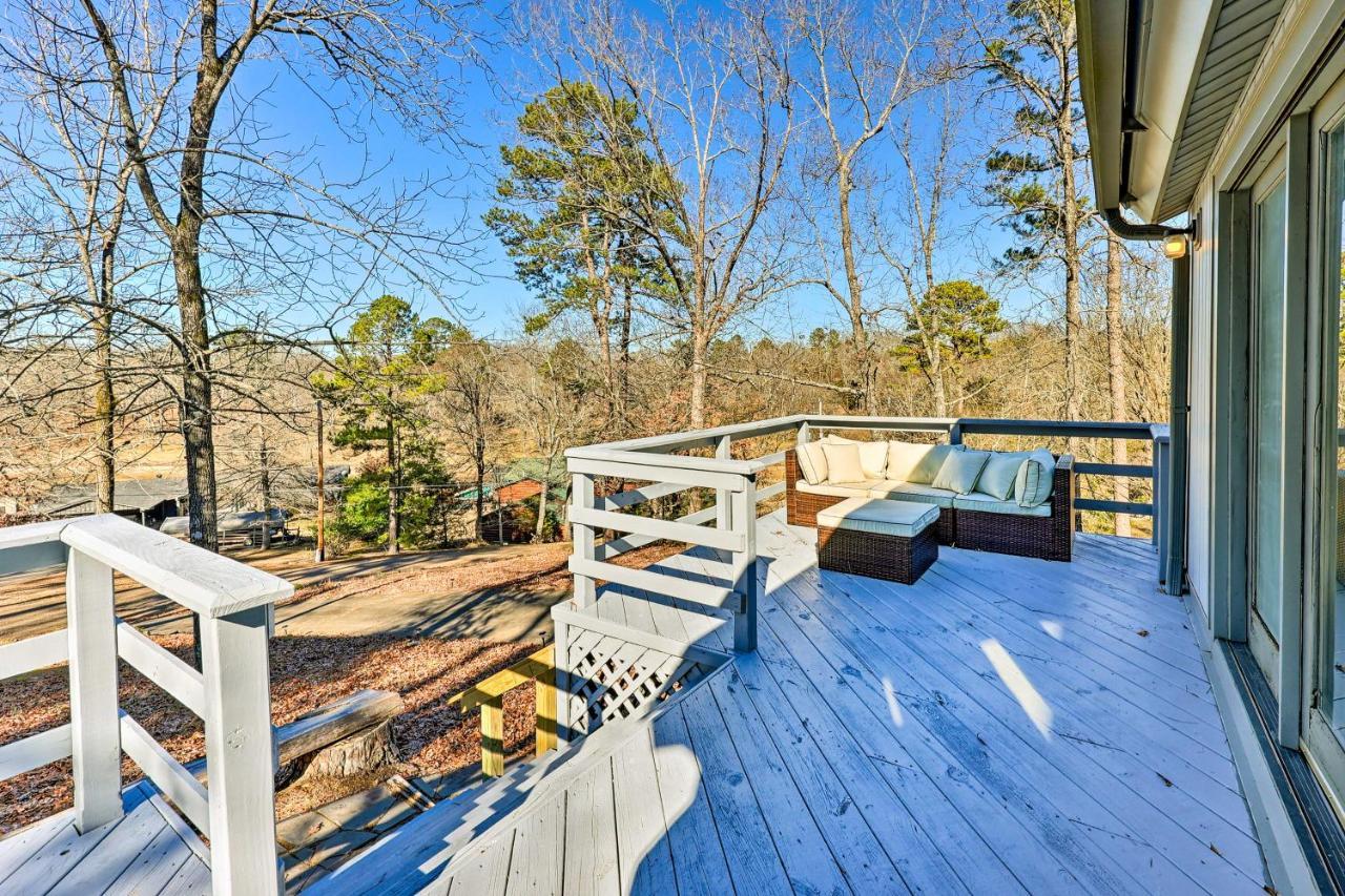 With Deck Near Ouachita River!