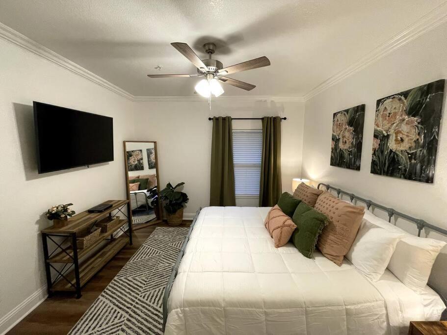 Holiday home Tanglewood *