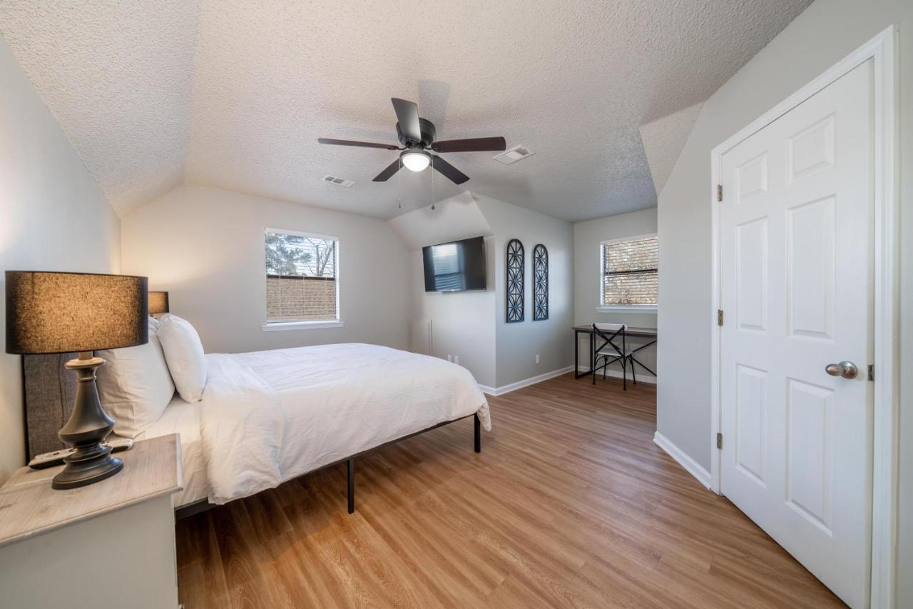 Apartment The Hamilton - Lakefront & Suites, Hot Springs