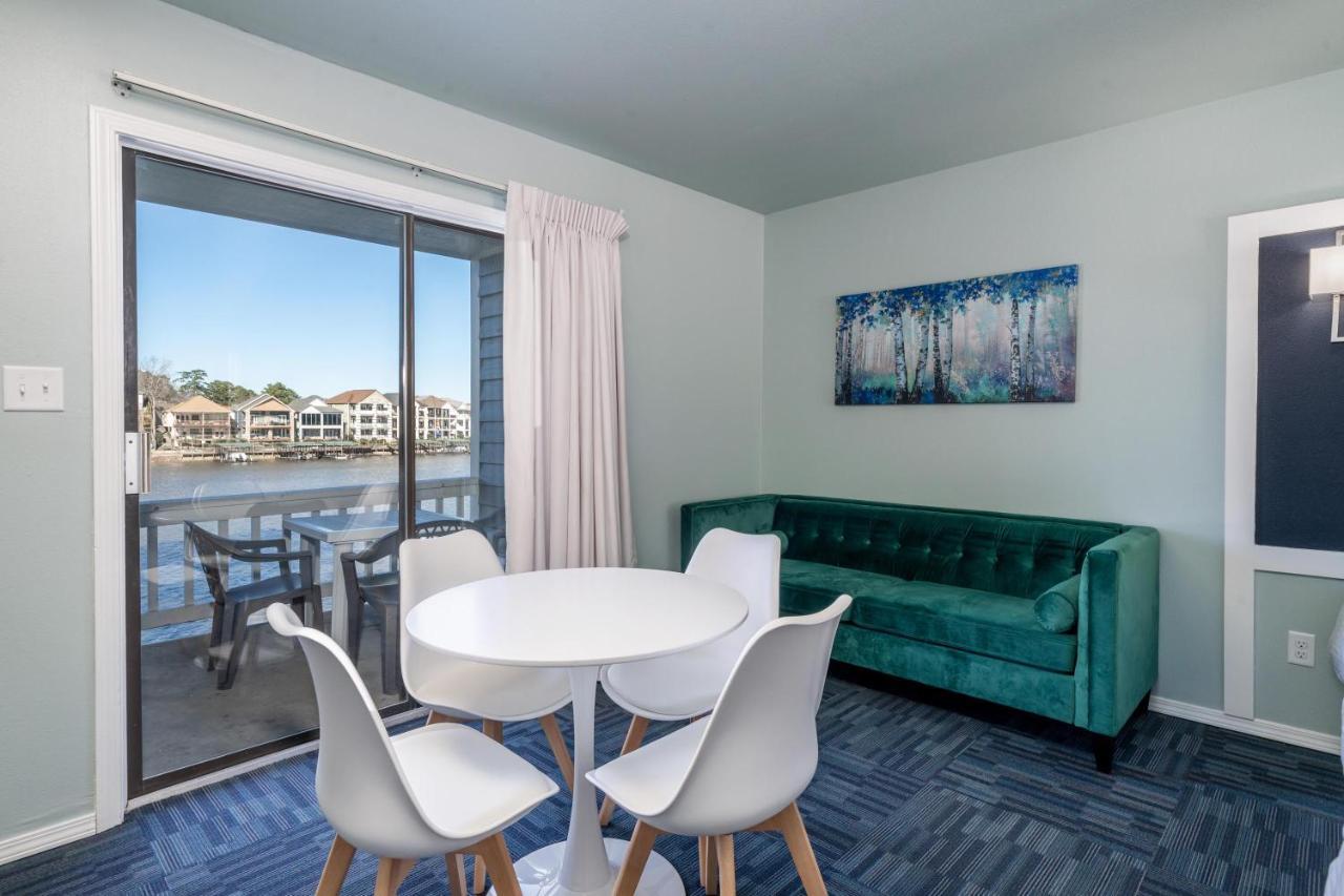 Apartment The Hamilton - Lakefront & Suites,