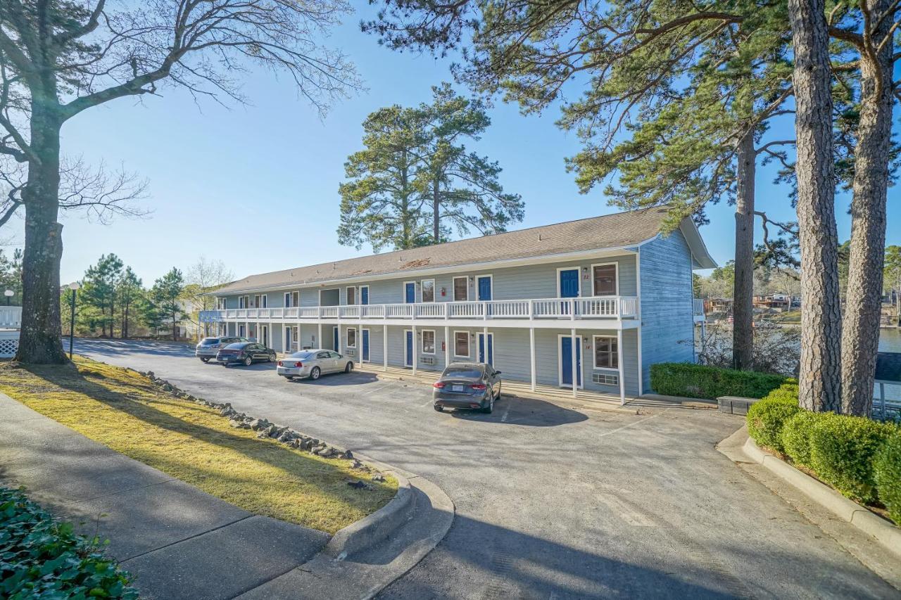 The Hamilton - Lakefront & Suites, * Hot Springs