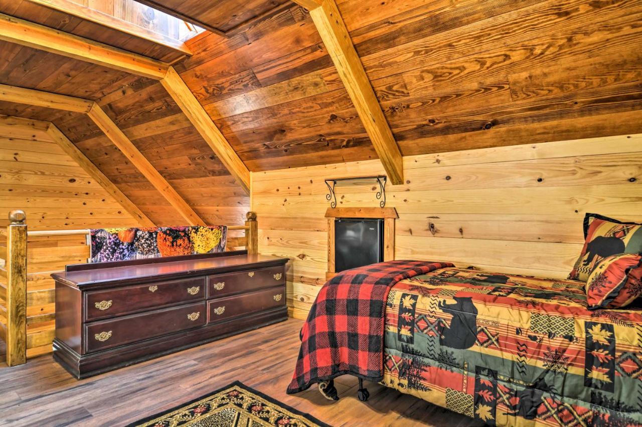 2 Mi To Hamilton! Holiday home *