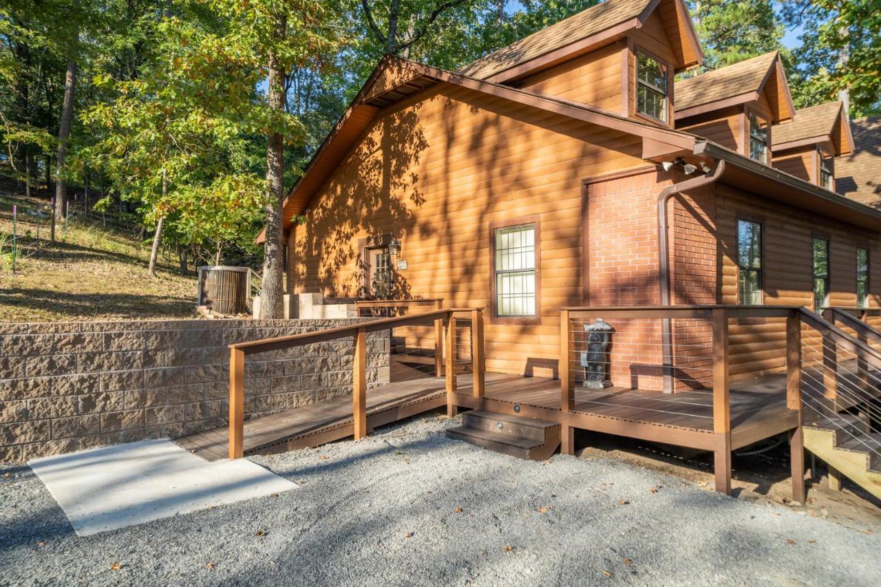 Luxury Rock Creek W Deck By Hamilton