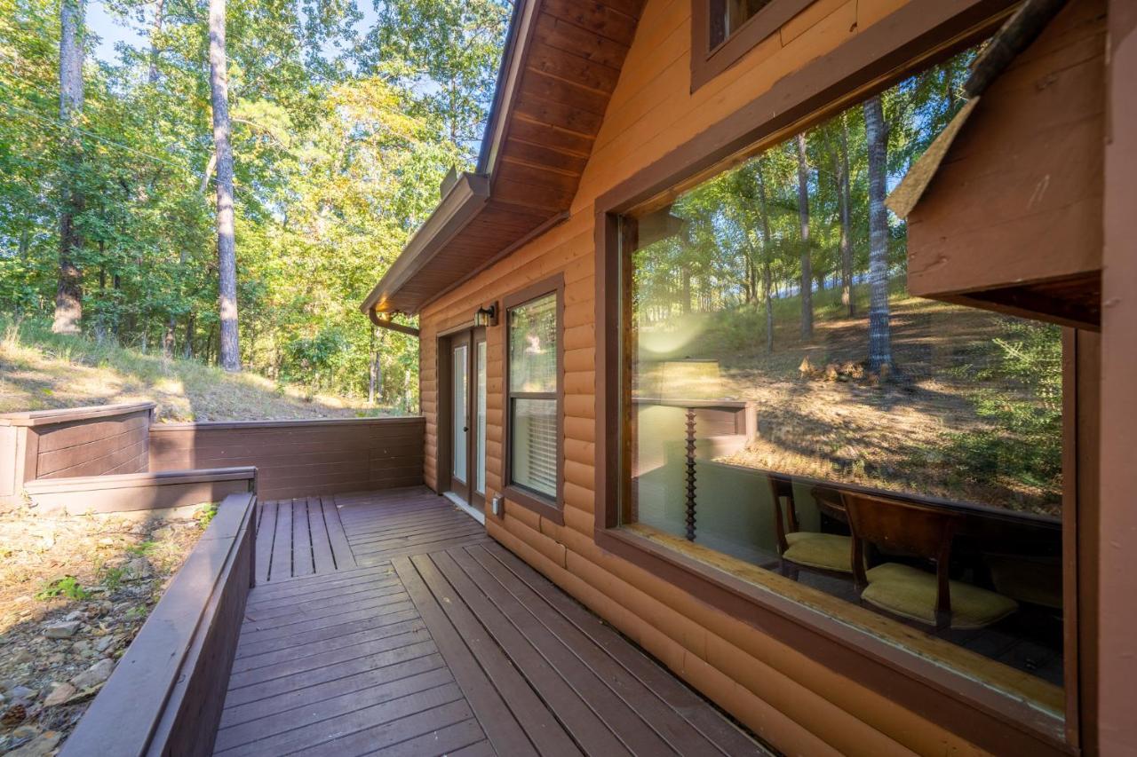 Luxury Rock Creek W Deck By Hamilton Holiday home