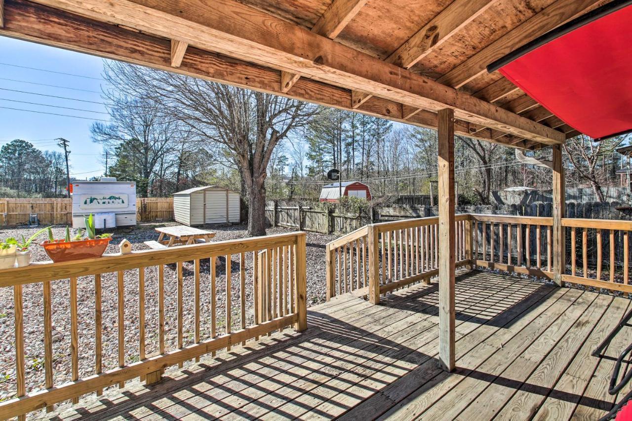 Family With Deck! Holiday home Hot Springs