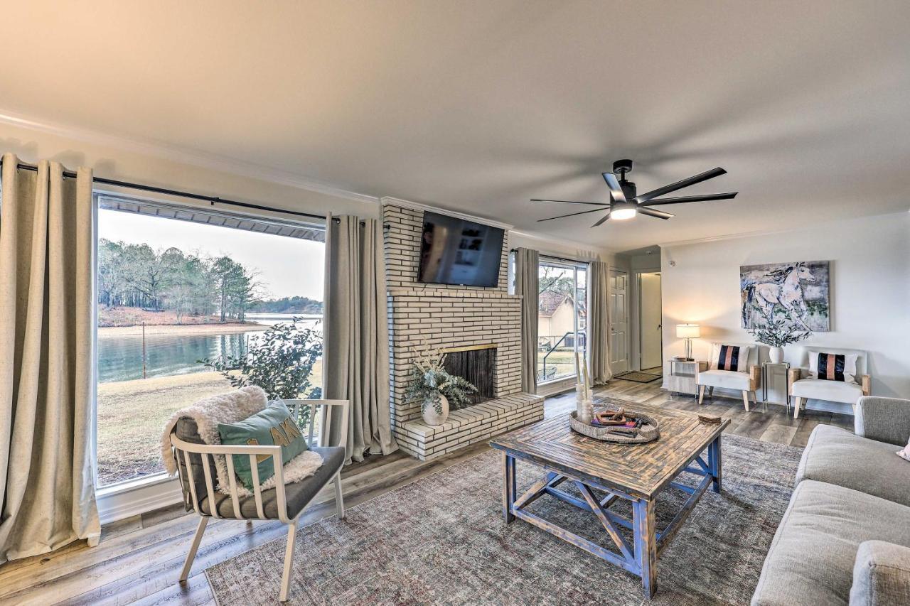 Waterfront Vacation With Dock! Holiday home *