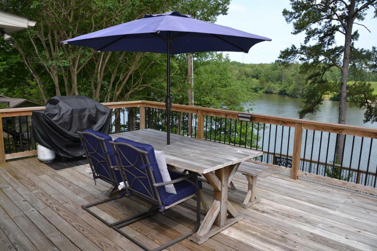 Luxury Oasis On With Private Dock! *