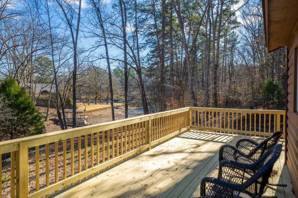4br Beautiful And Spacious Lakehouse *