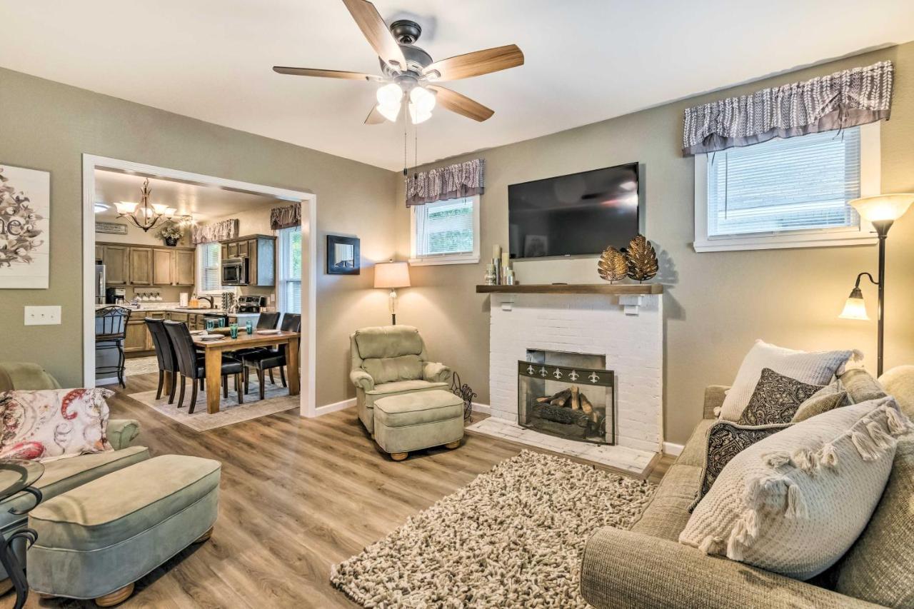 Remodeled Downtown With Porch