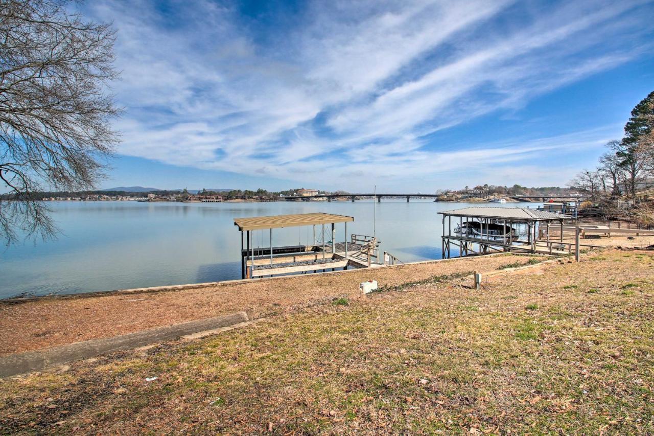 Holiday home Lakefront Vacation With Dock Hot Springs