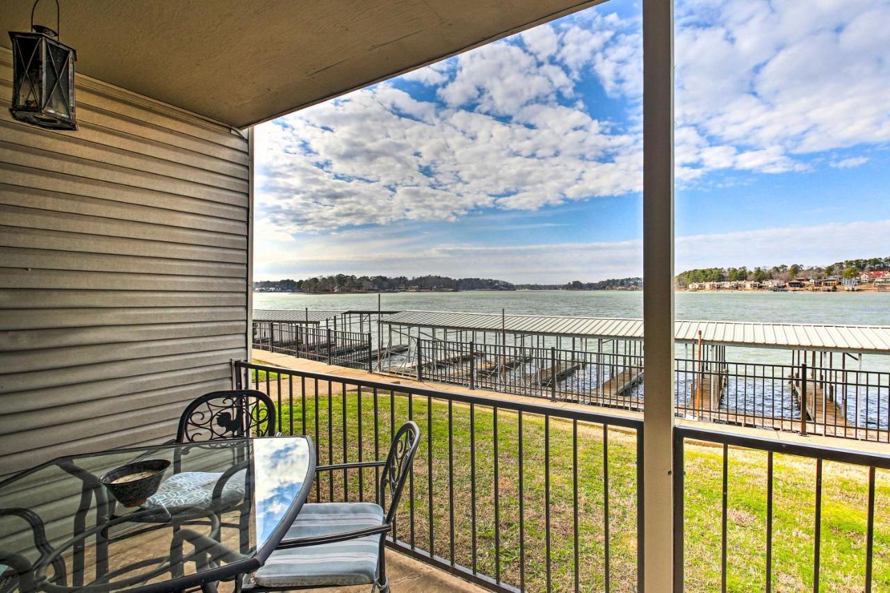On Hamilton With Balcony! Apartment