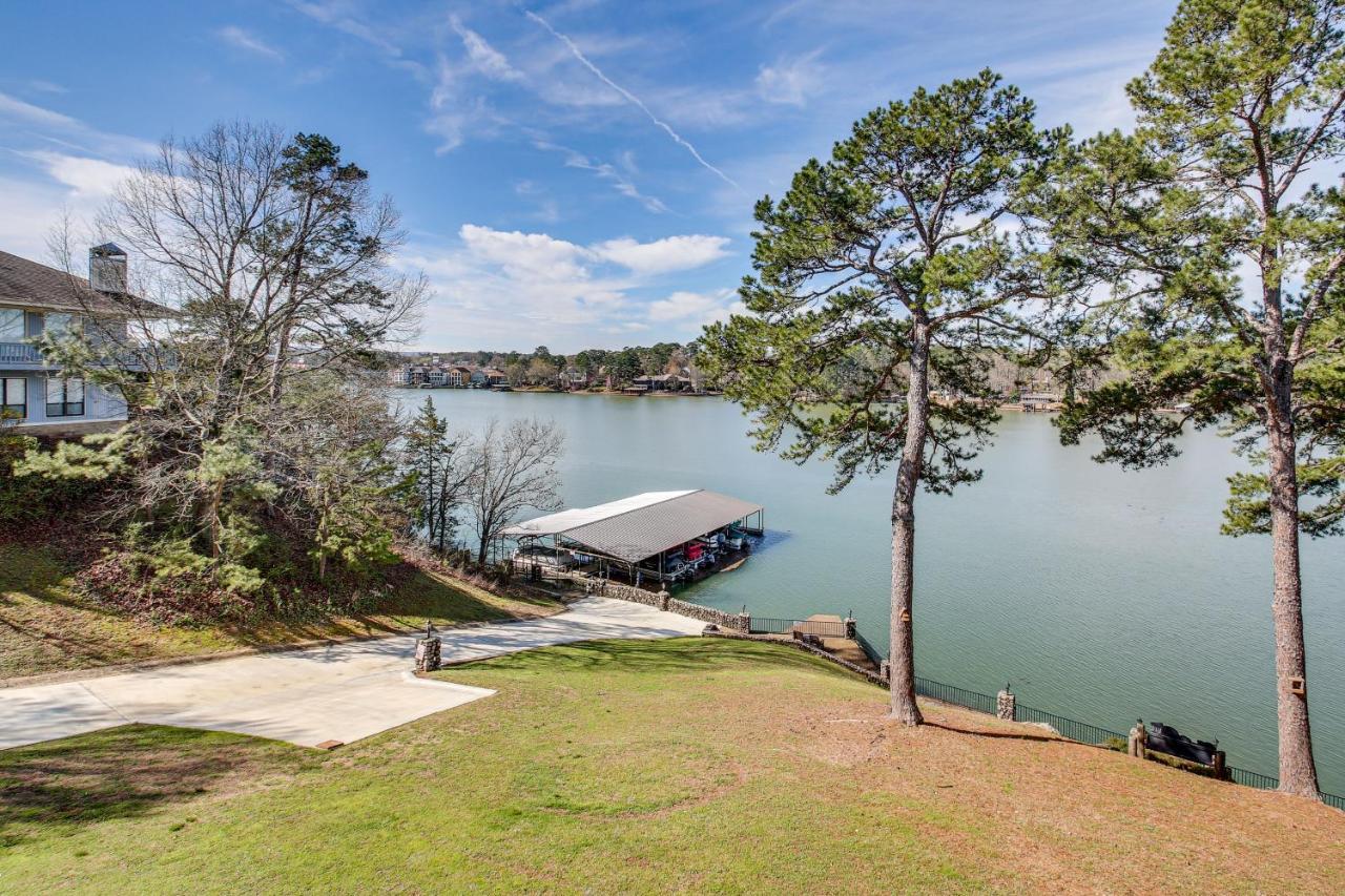 Waterfront 5 Mi To Casino! Apartment Hot Springs