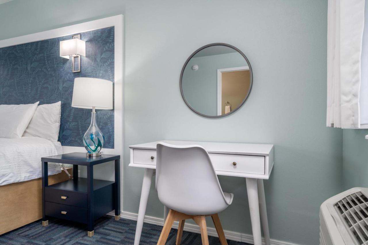 The Hamilton - Lakefront & Suites, Apartment Hot Springs