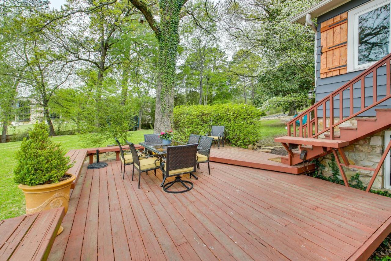 Holiday home Waterfront With Decks And Views!