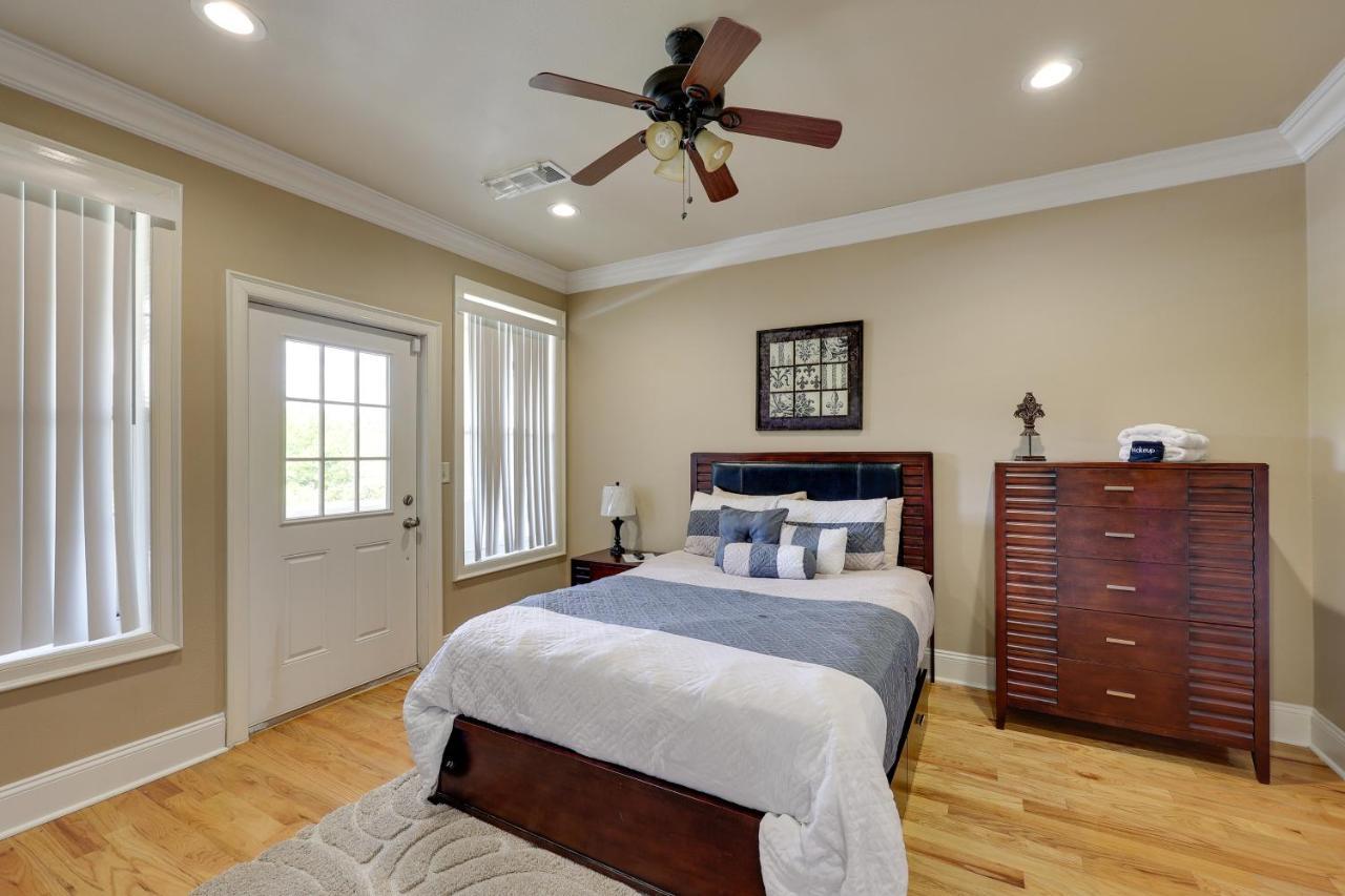 Holiday home With Game And Private Pool! Hot Springs