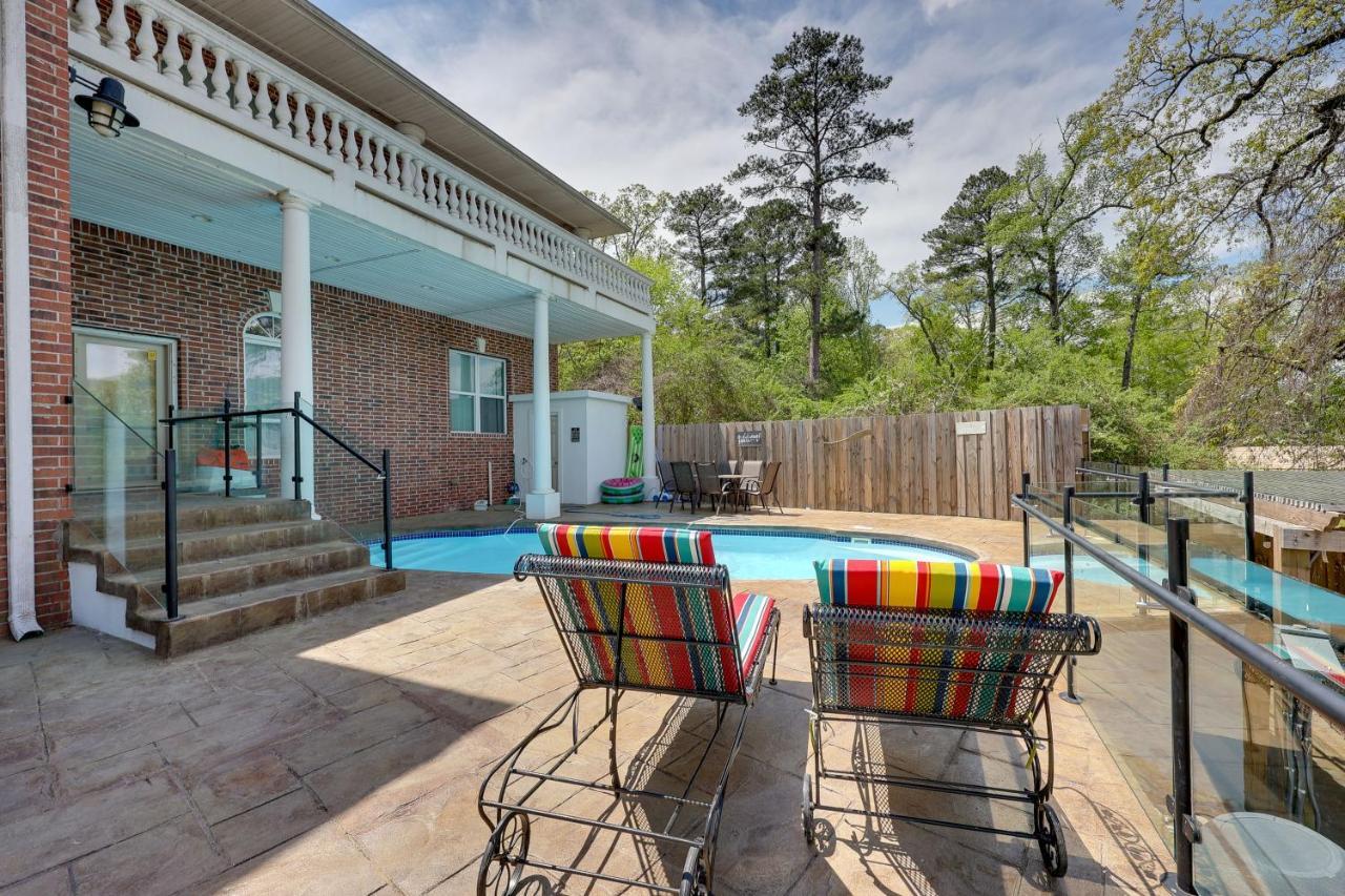 Holiday home With Game And Private Pool! Hot Springs