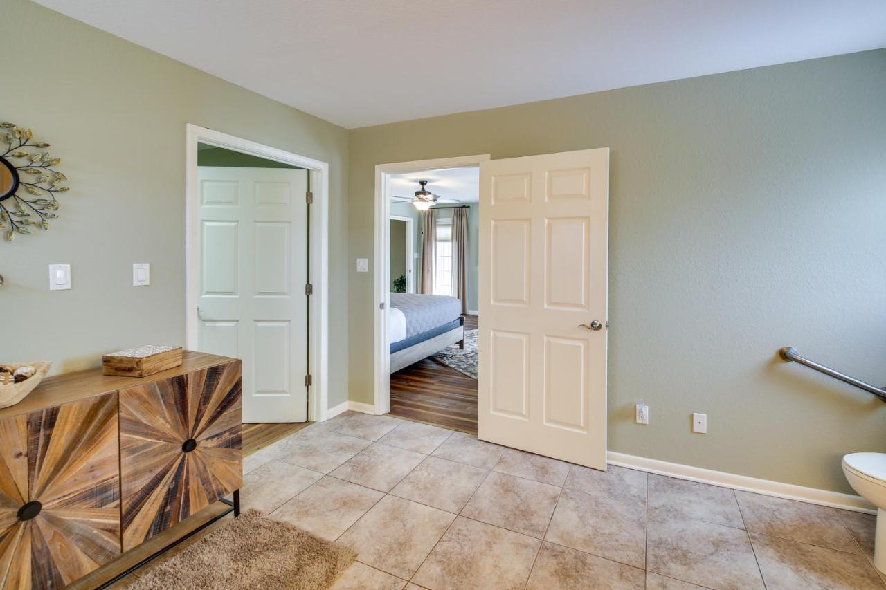 Stunning Hamilton Getaway With Hot Tub! Hot Springs