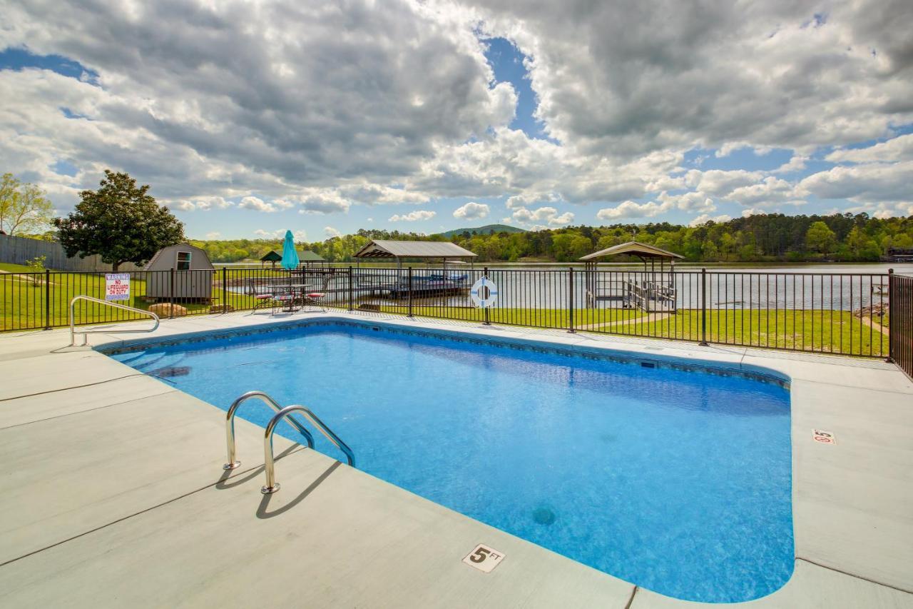 Stunning Hamilton Getaway With Hot Tub! Hot Springs