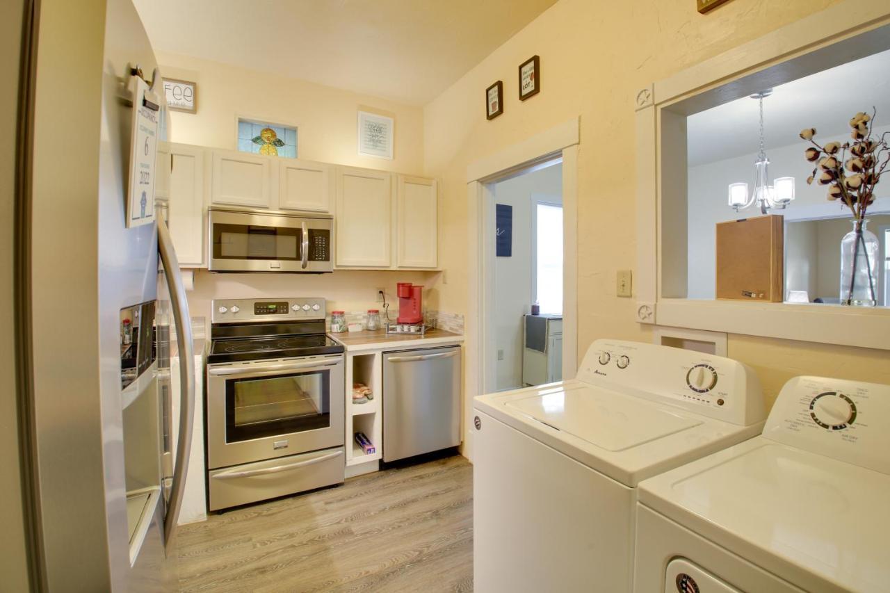 Vacation - Close To Downtown!