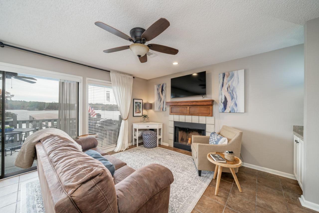 Apartment Enjoy A Serene Getaway And The Thrill Of Horse Racing *