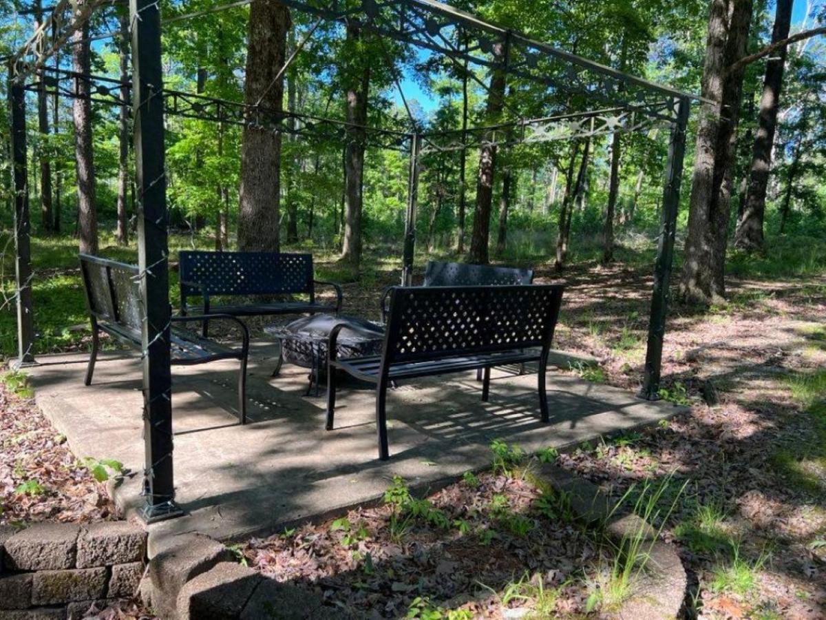 Holiday home On Half A Wooded Acres Sleeps Up To 14 Firepit For Smores *