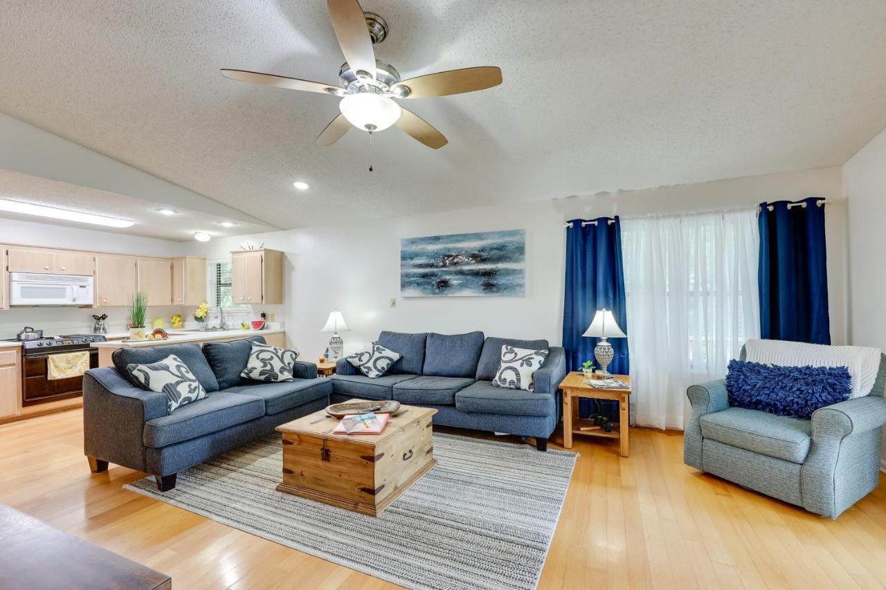 Lakefront With Furnished Deck! * Hot Springs