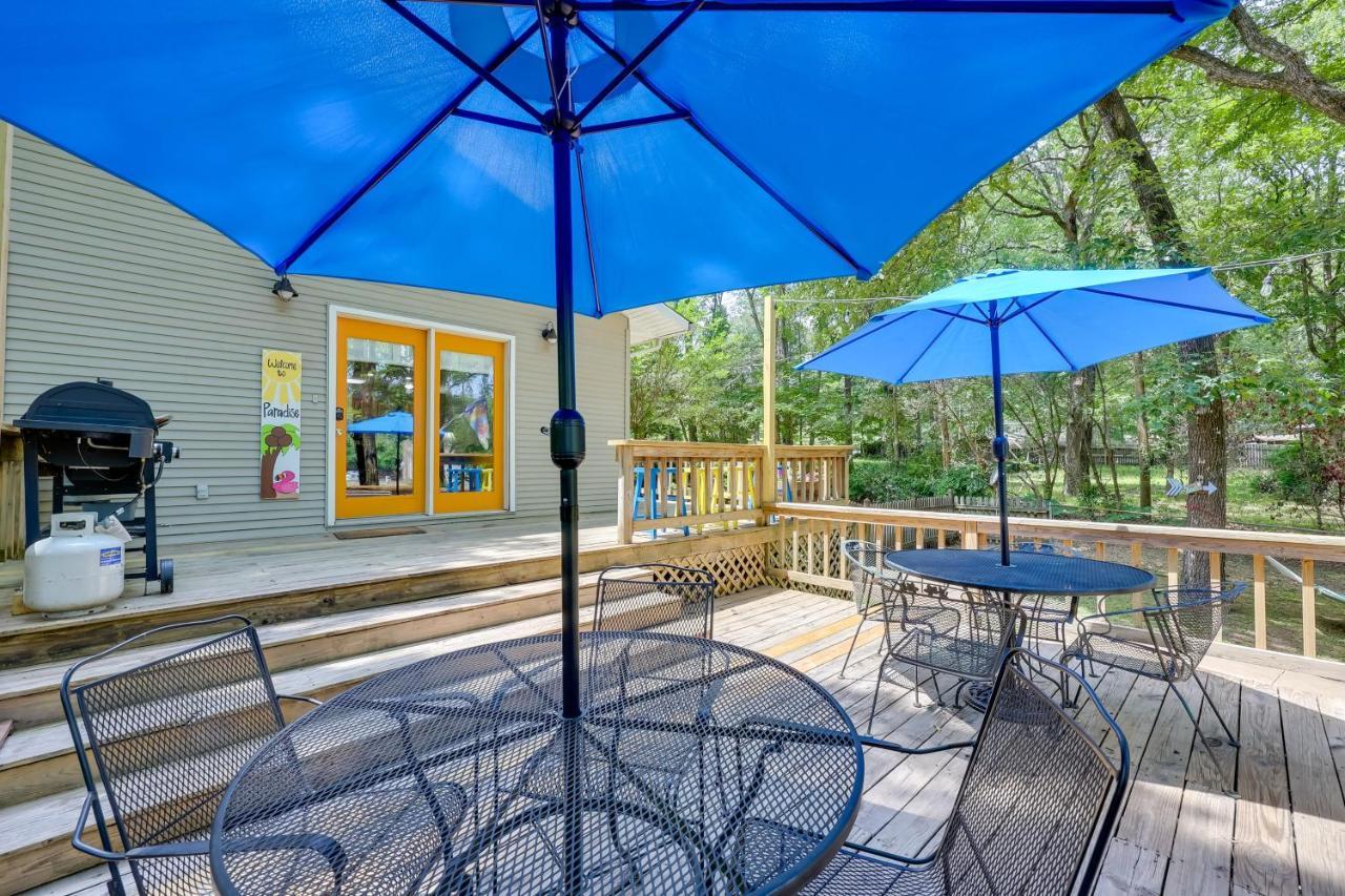 Lakefront With Furnished Deck!