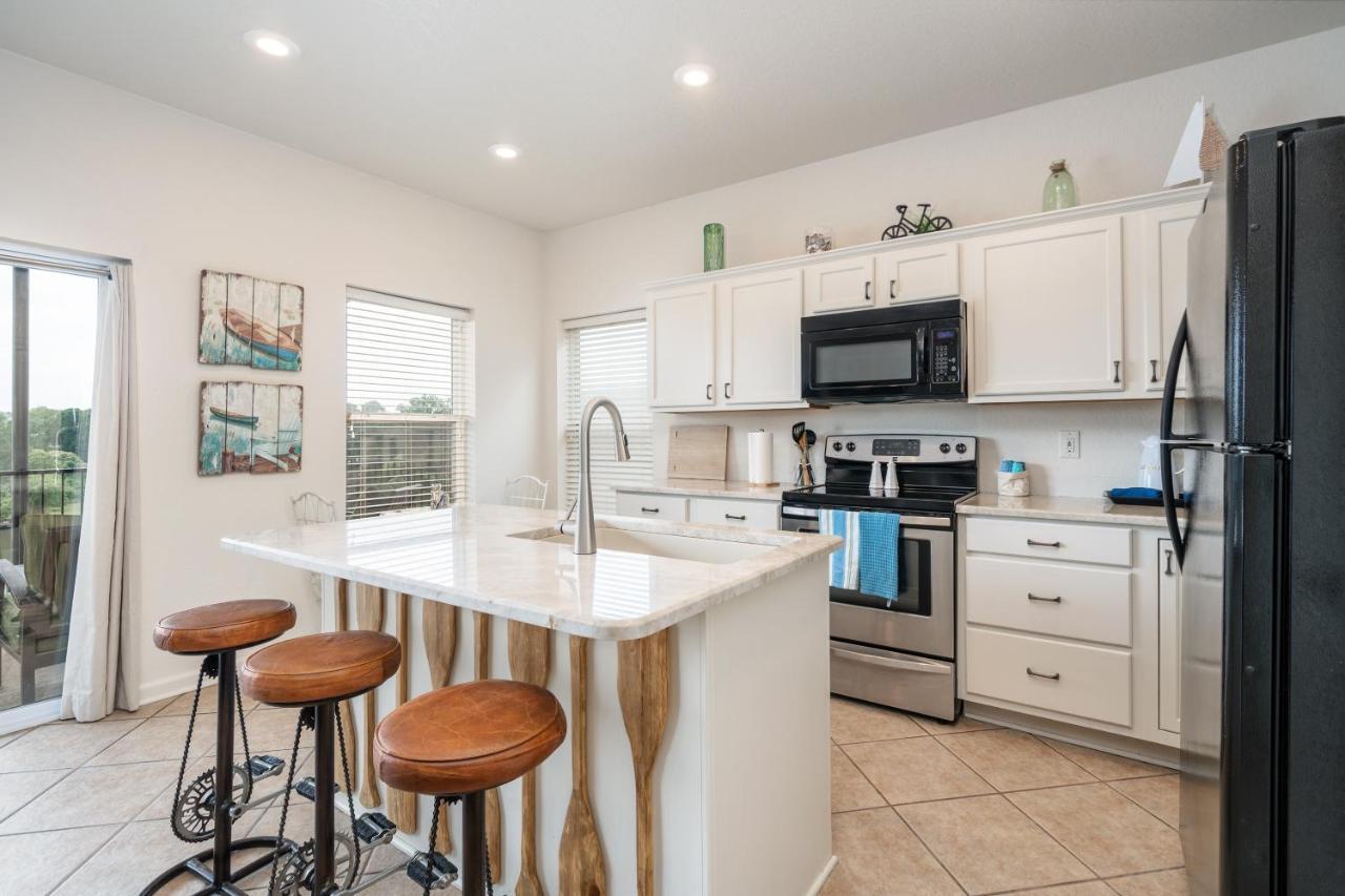 Natalie's Nook, Hideaway Near Downtown Fun! Apartment