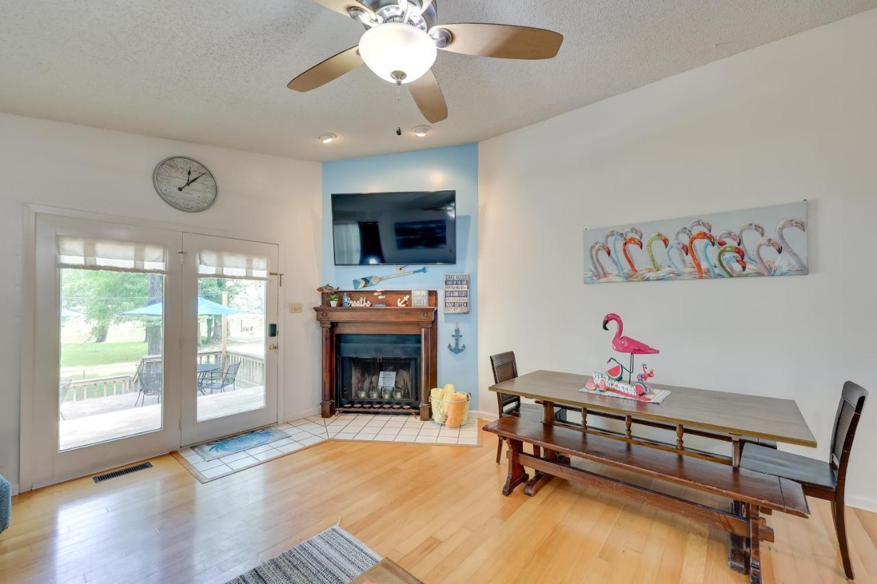Lakefront With Furnished Deck! * Hot Springs