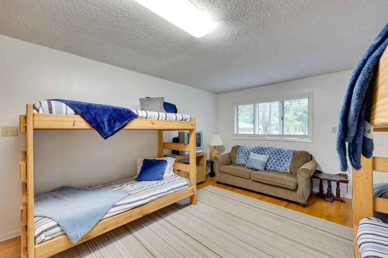 Lakefront With Furnished Deck! Hot Springs