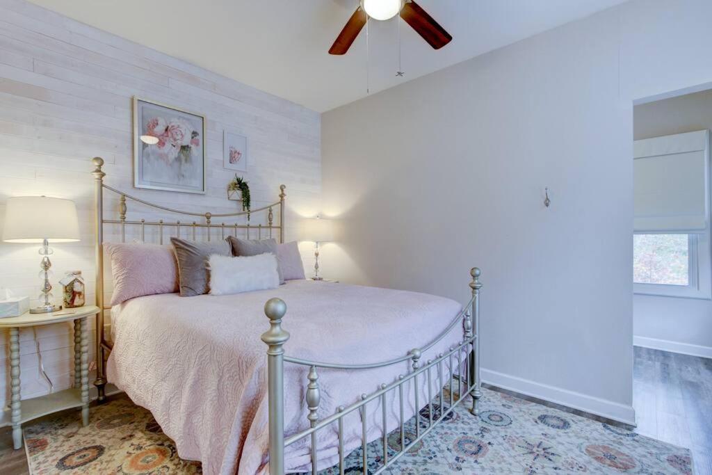 Spring - A Cozy Getaway In Downtown Hot Springs! * Hot Springs