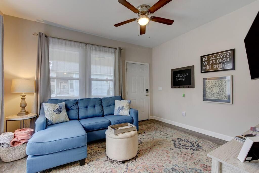 Spring - A Cozy Getaway In Downtown Hot Springs! *