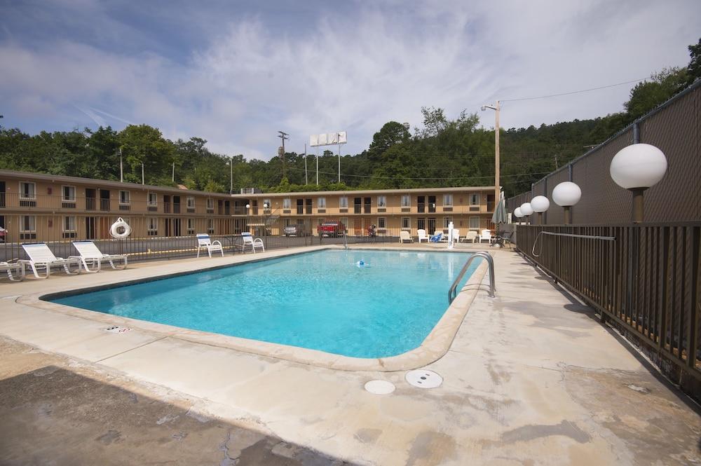 Rodeway National Park Area Inn 2*