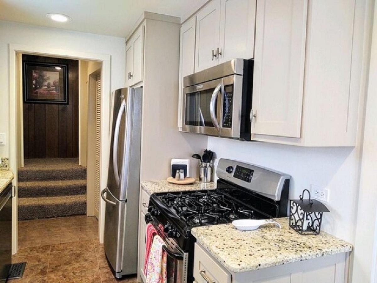 #10-amazing Three Bedroom House-pet Friendly