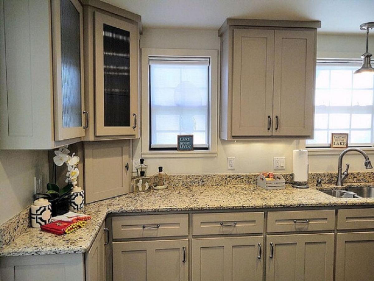 Holiday home #10-amazing Three Bedroom House-pet Friendly