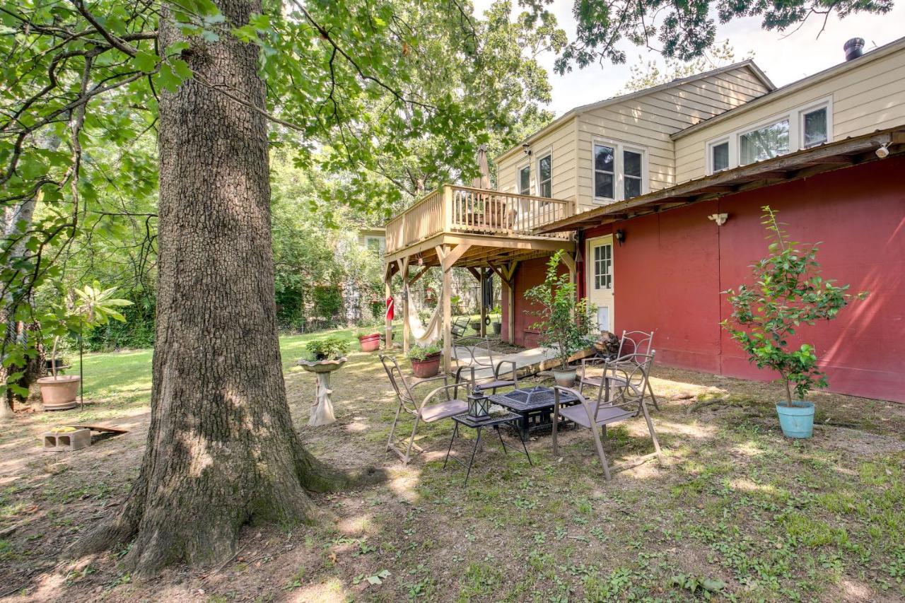 Vacation About 2 Mi To Downtown Holiday home *