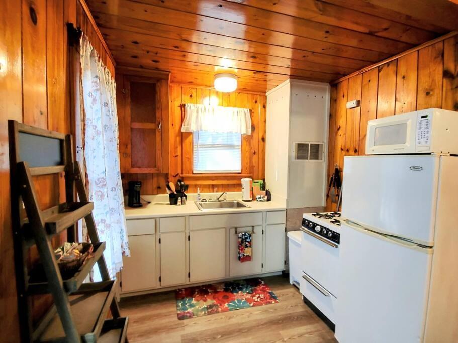 #07 - Lakeview One Bedroom Cottage-pet Friendly Holiday home Hot Springs
