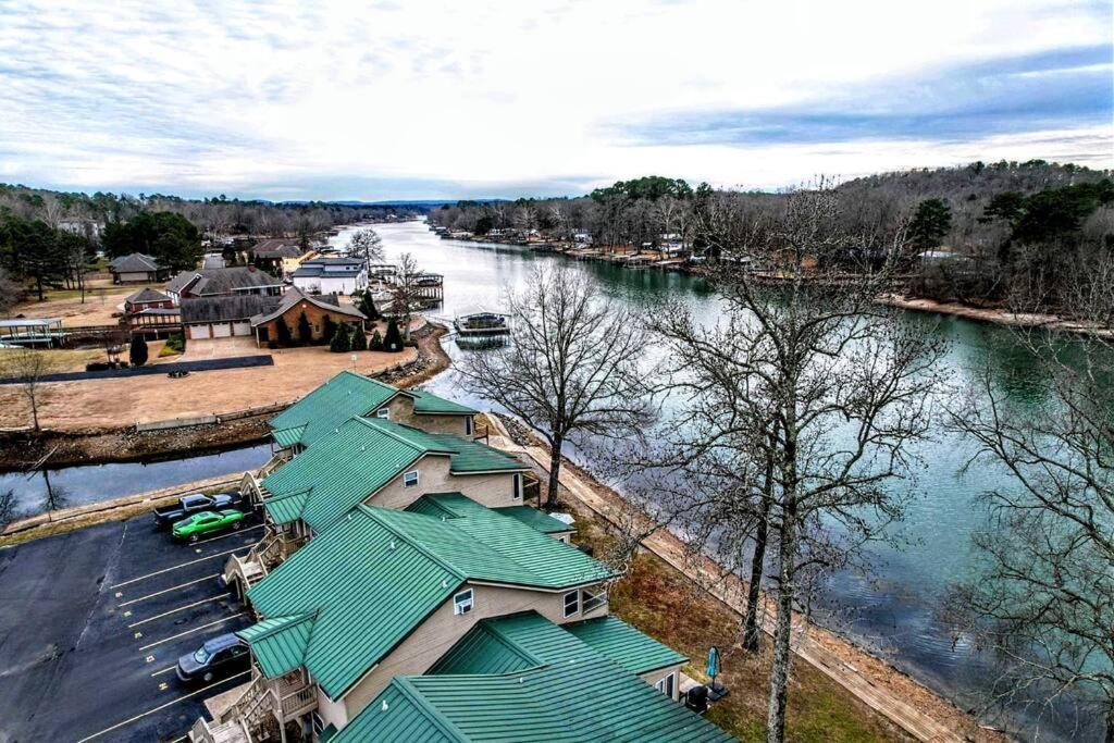 Apartment Escape To Clearwater - Couples Or Families Hot Springs