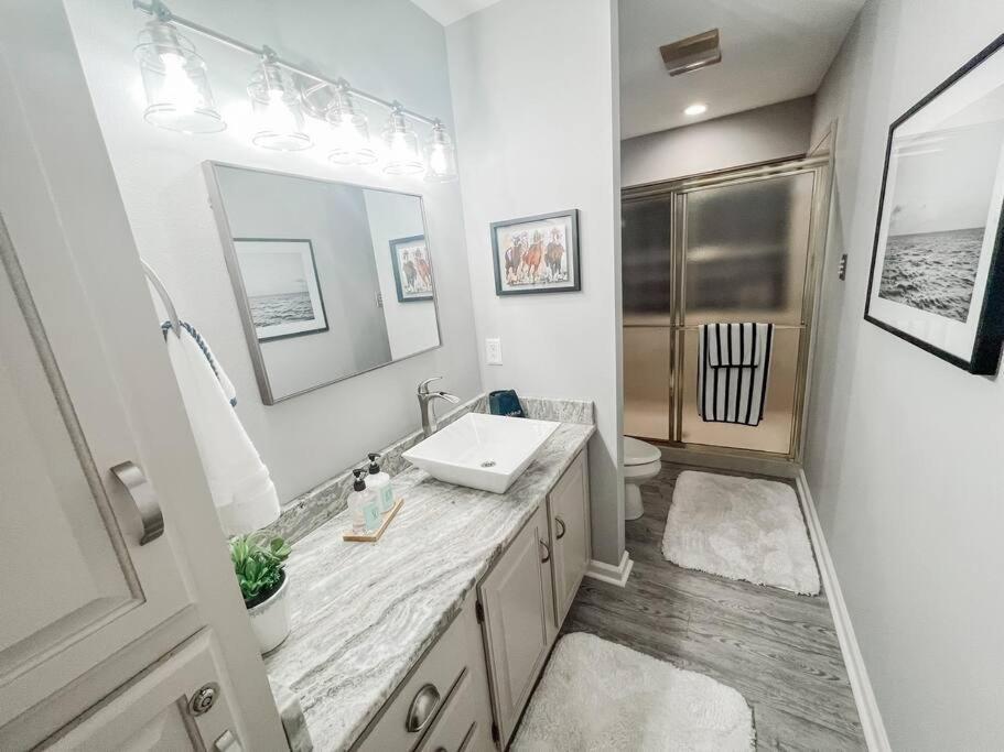 Long Island Apartment Hot Springs