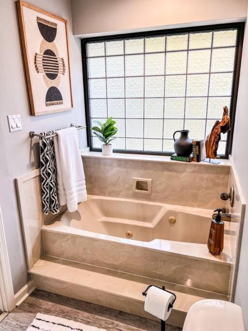 Apartment Long Island Hot Springs