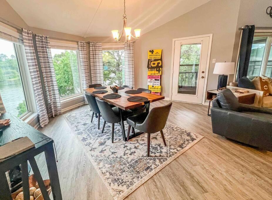 Long Island Apartment Hot Springs