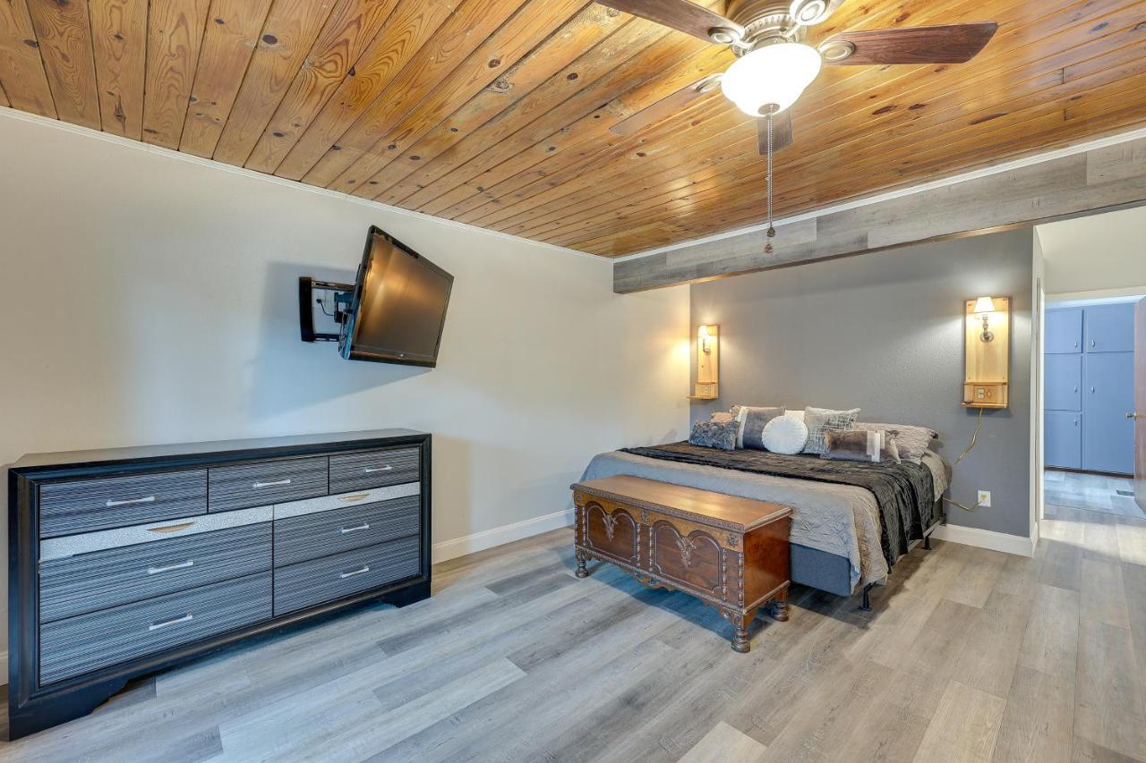 Holiday home Spacious Lakehouse On Hamilton! Hot Springs