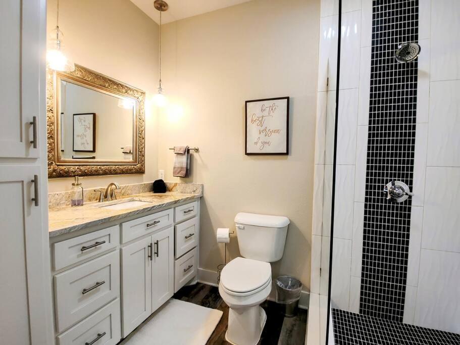 Duplex Lakeview A - 10 Minutes To Oaklawn Racing & Gaming * Hot Springs